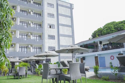hotel comster mtwapa