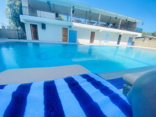 hotel comster mtwapa