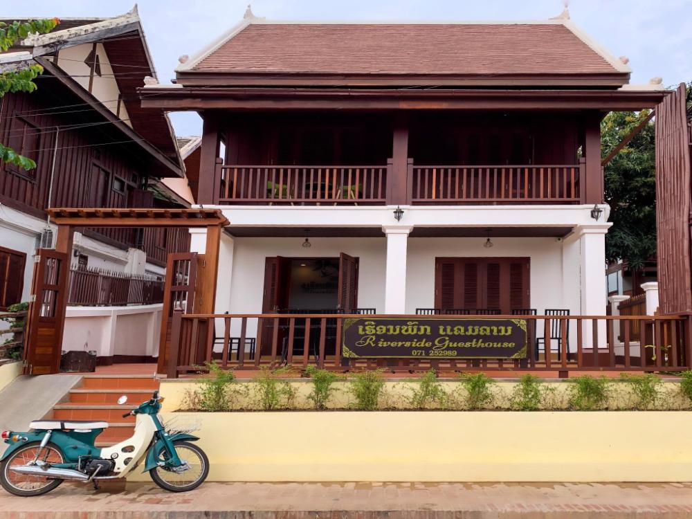 riverside guesthouse luang prabang