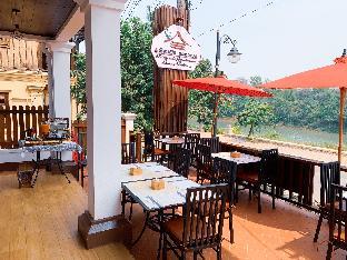 riverside guesthouse luang prabang