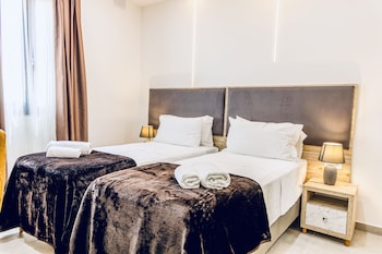 the mike hotel