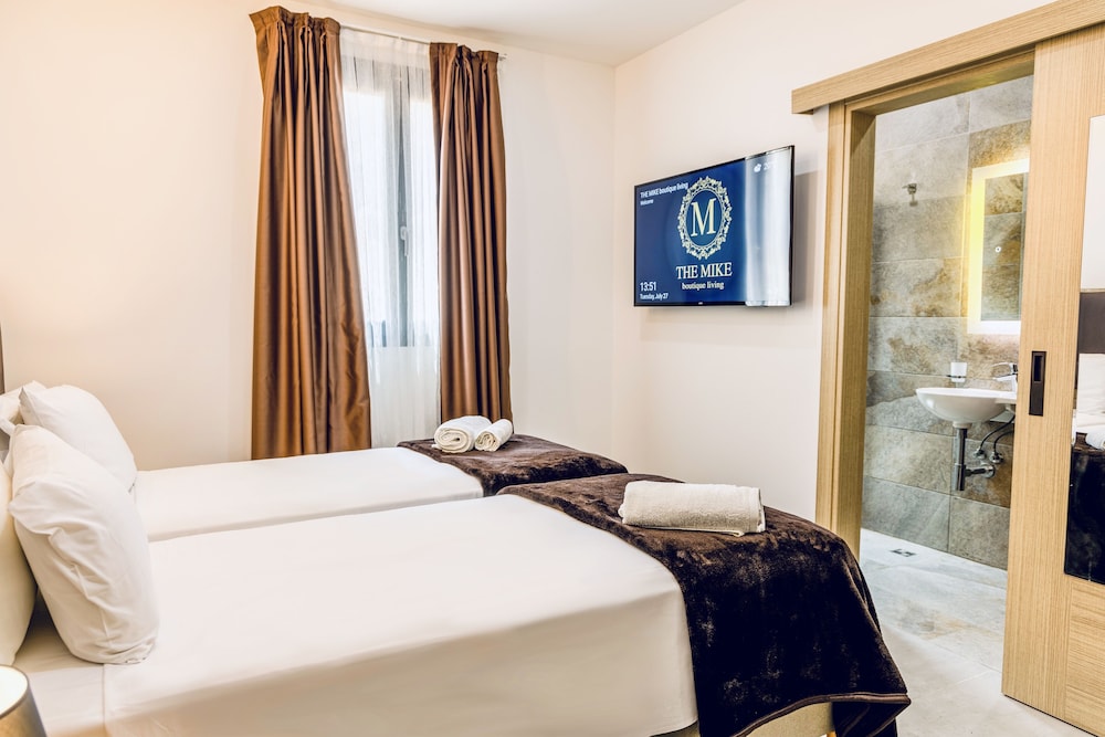 the mike hotel