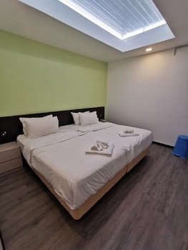 tt dorf hotel taiping