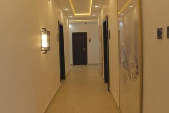 lawsons residence and suite