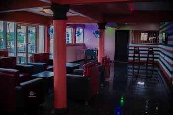 lawsons residence and suite