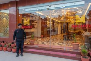 mahadev inn pokhara