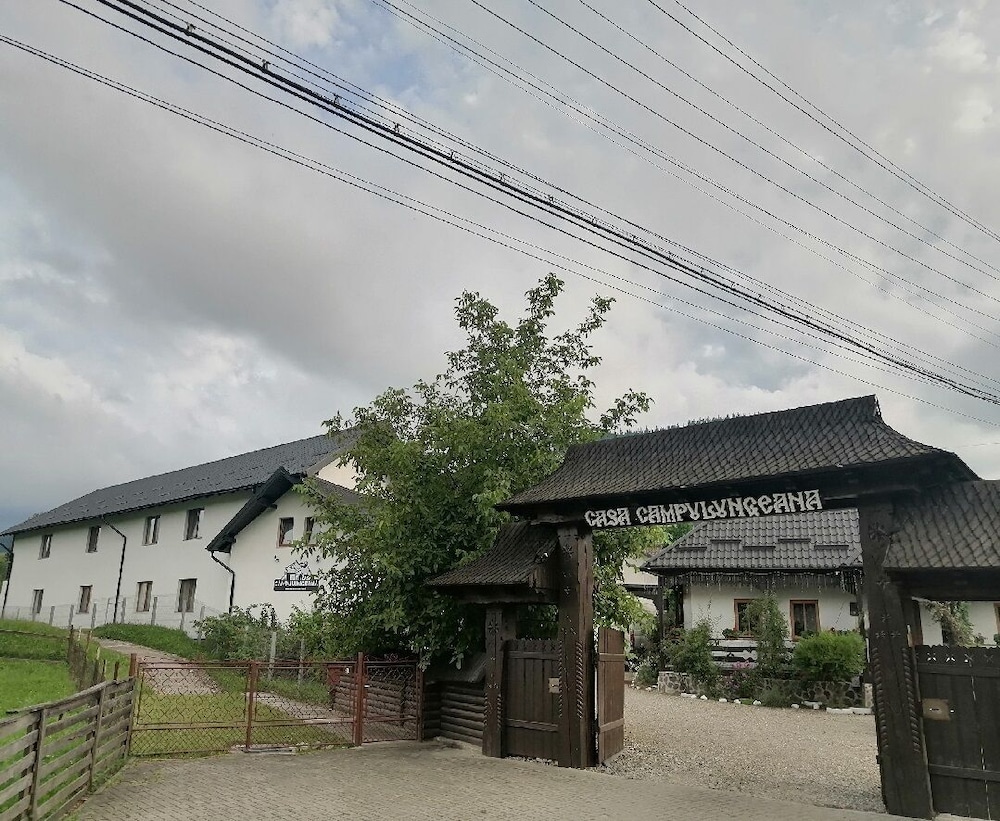casa campulungeana