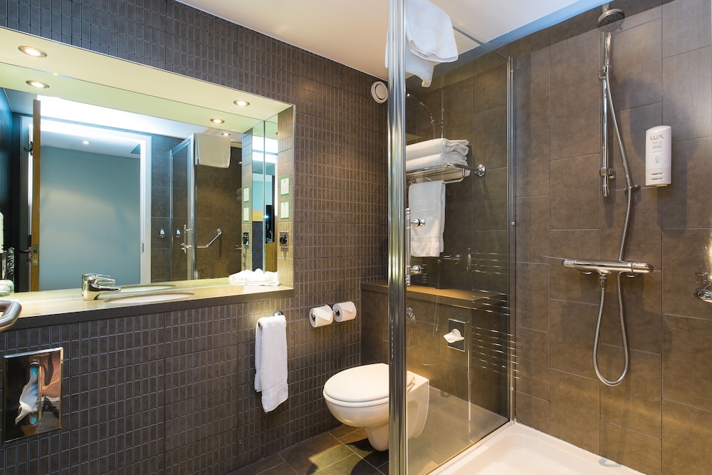 holiday inn aberdeen west by ihg