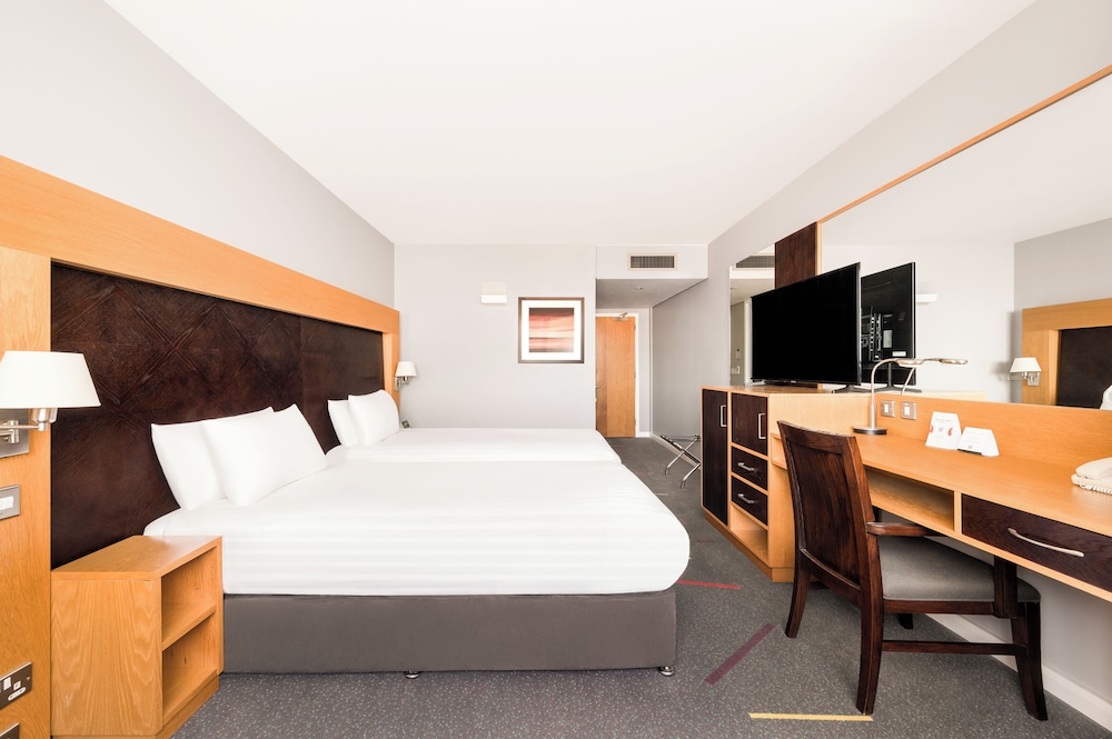 holiday inn aberdeen west by ihg