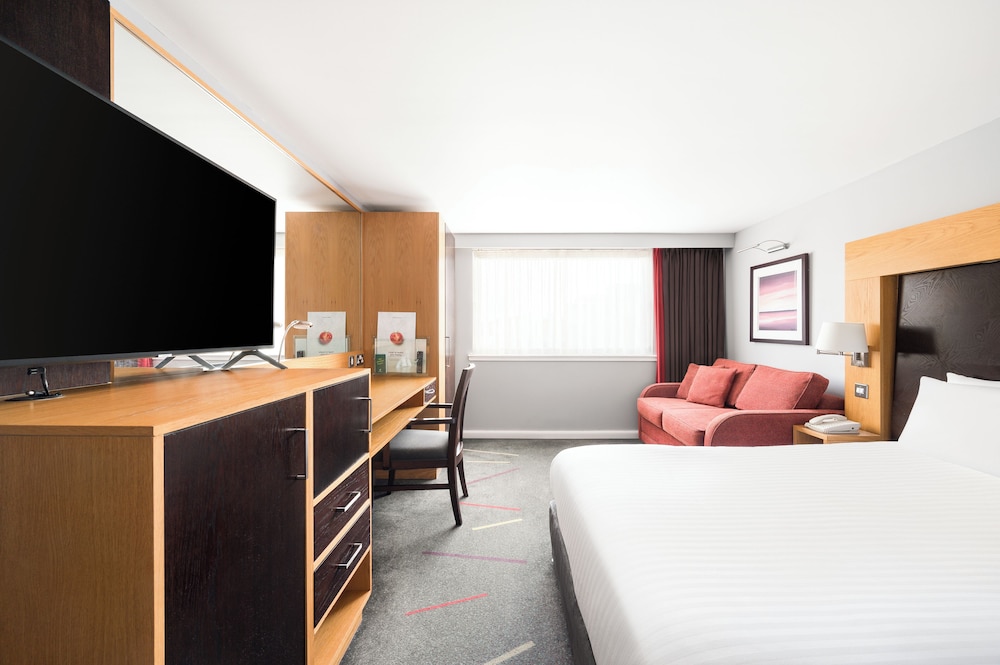 holiday inn aberdeen west by ihg