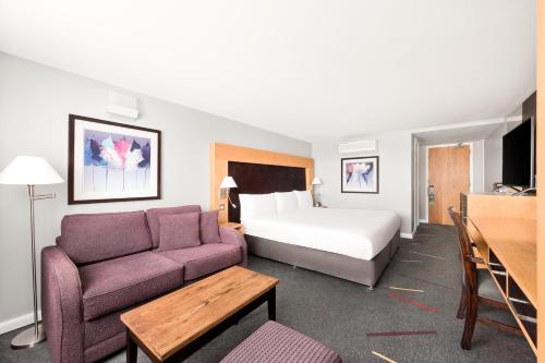 holiday inn aberdeen west by ihg