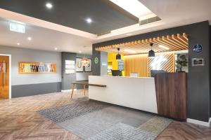 holiday inn aberdeen west by ihg