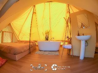 a moment of love by red z khao koh