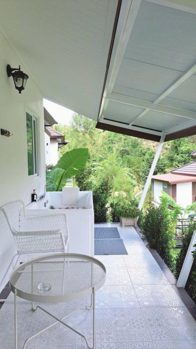 magical mountain view resort