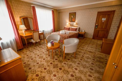 the continental hotel