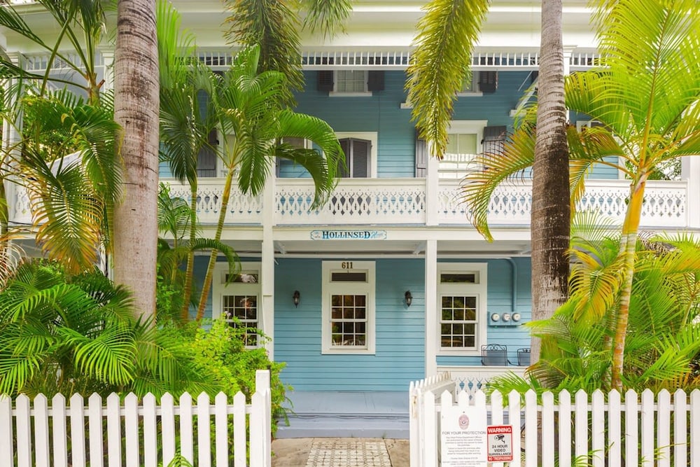 sky loft in key west by brightwild