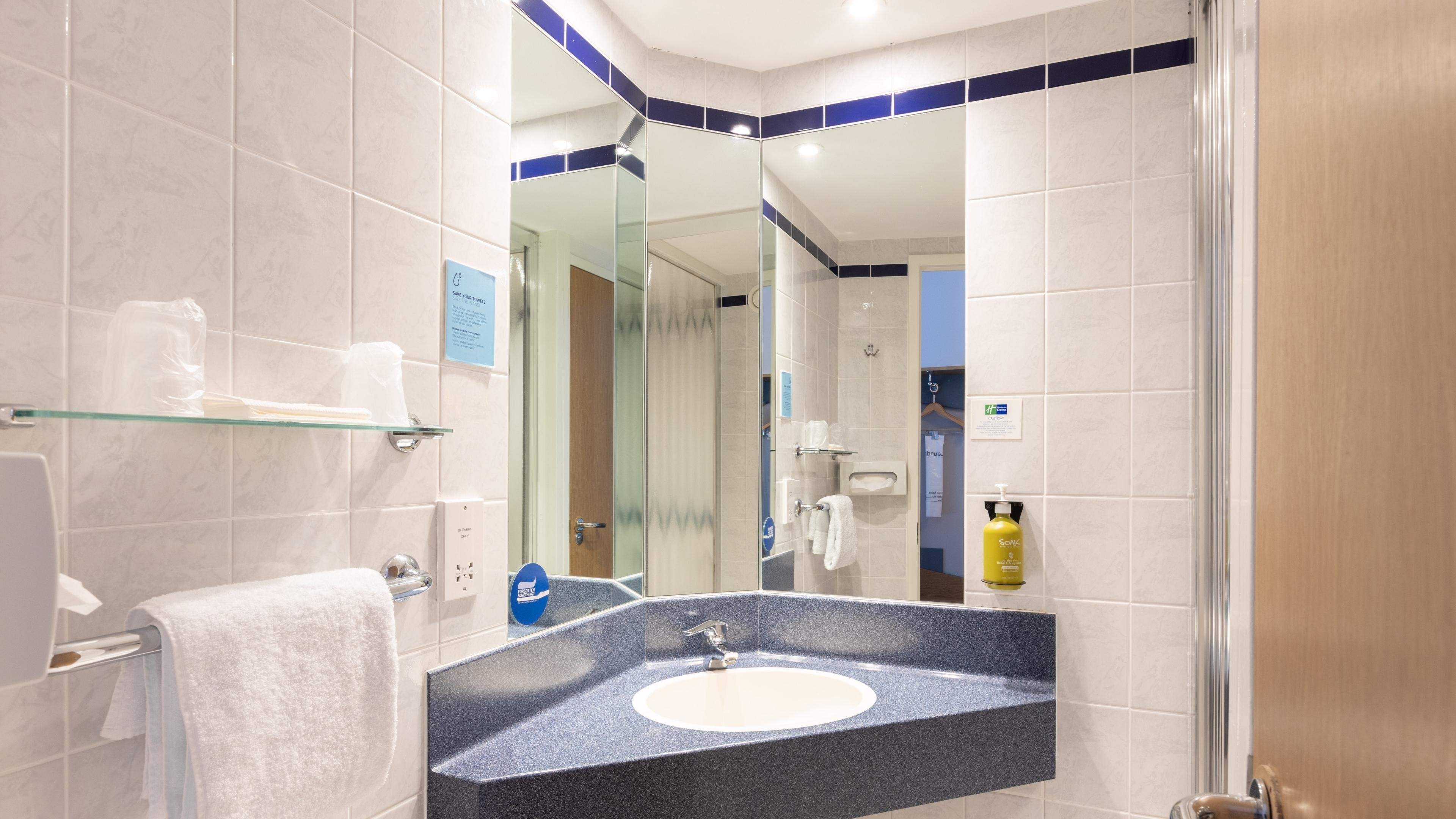 holiday inn express aberdeen city centre by ihg