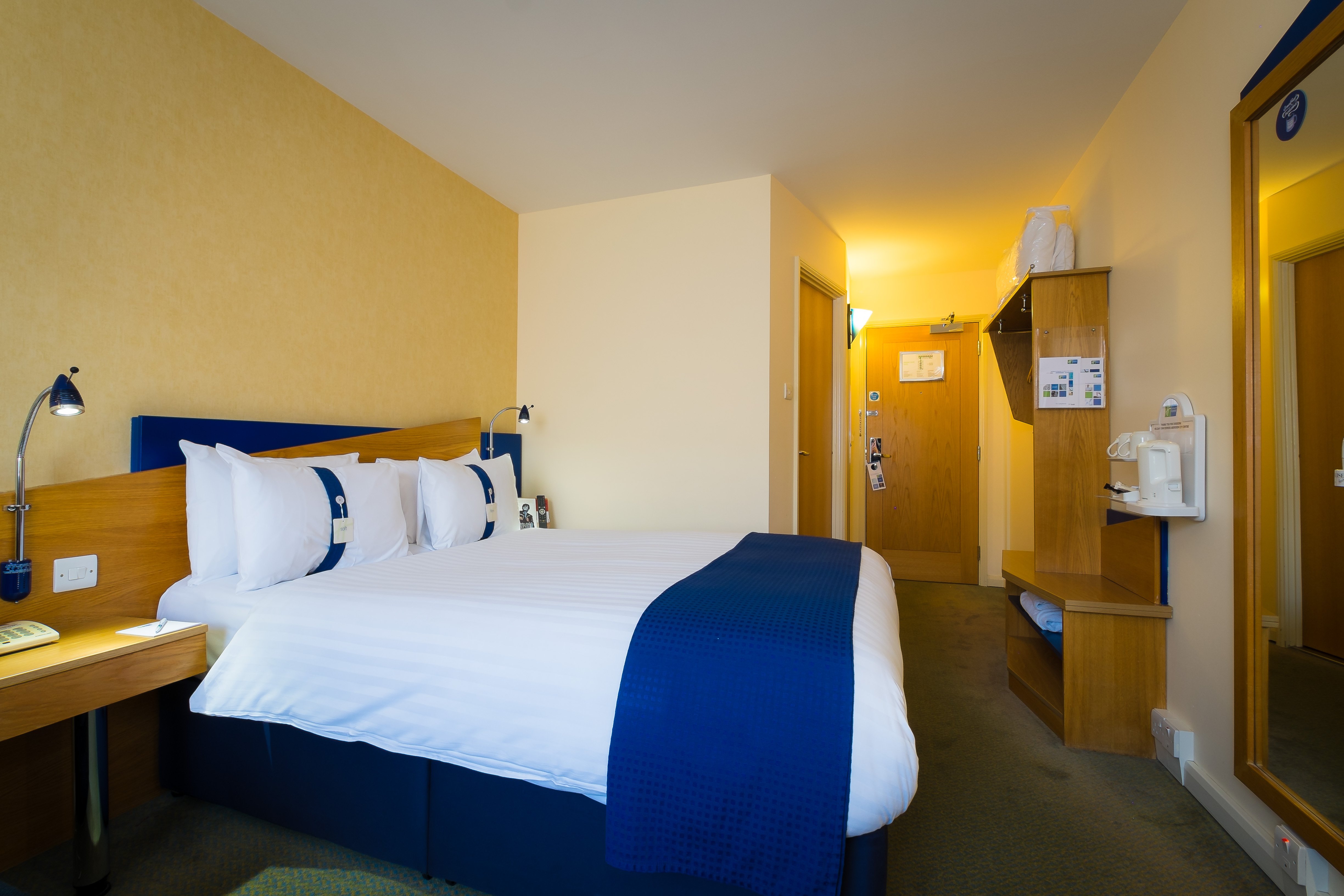 holiday inn express aberdeen city centre by ihg