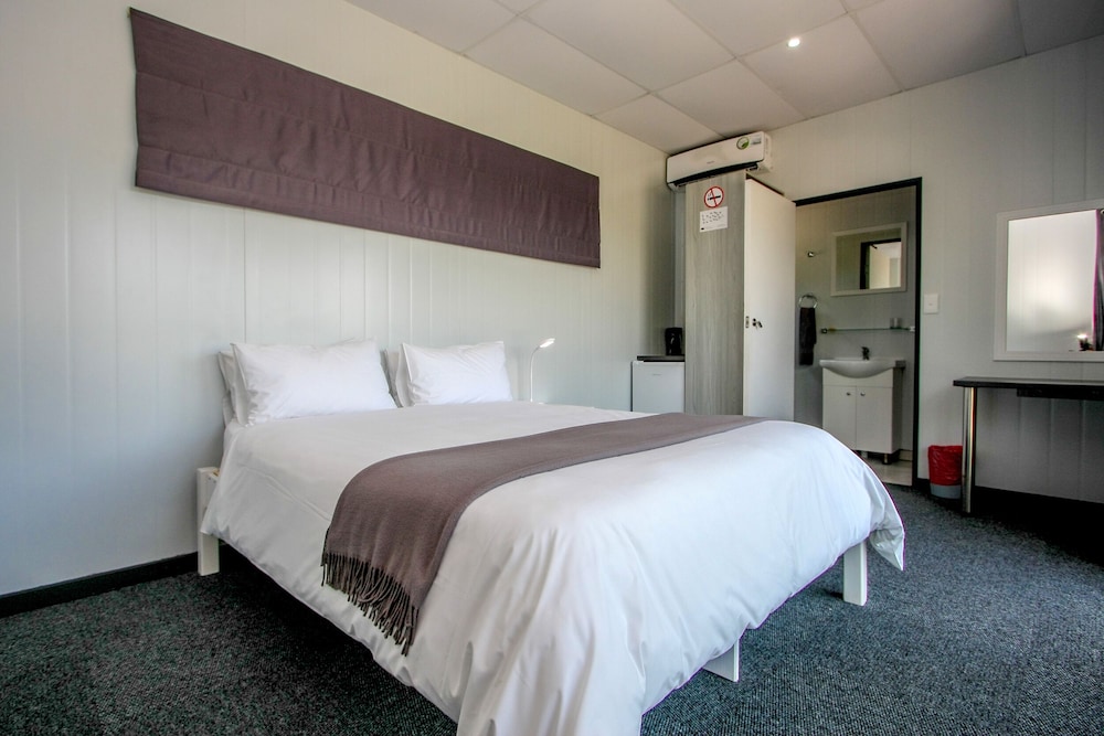 sleepover kruger gate