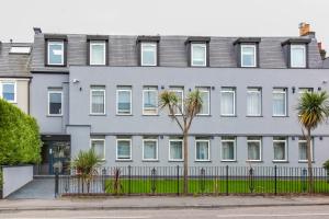 hampton suites serviced apartments