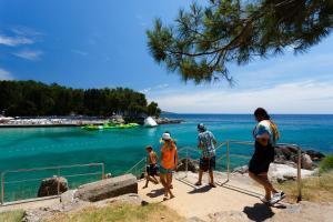 villa lovorka hotel resort drazica
