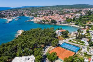 villa lovorka hotel resort drazica