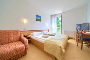 villa lovorka hotel resort drazica