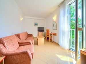 villa lovorka hotel resort drazica