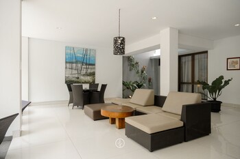 pinus villa 5 bedrooms with a private pool