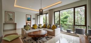 pinus villa 5 bedrooms with a private pool