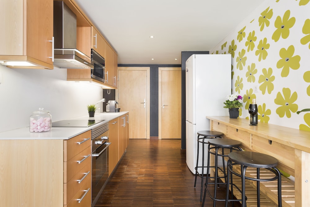 my space barcelona private pool garden