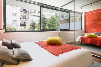 my space barcelona private pool garden