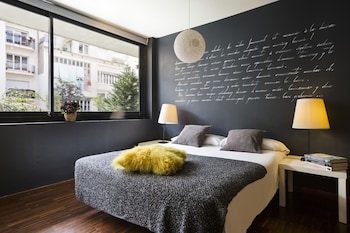 my space barcelona private pool garden