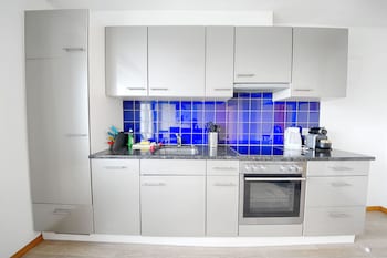 hitrental letzigrund apartments