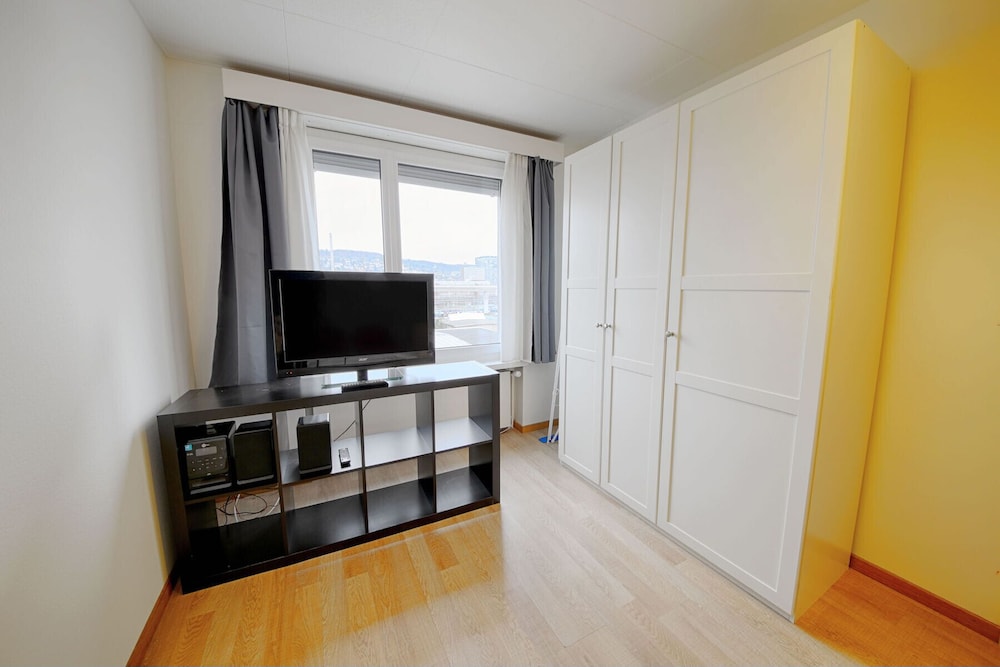 hitrental letzigrund apartments