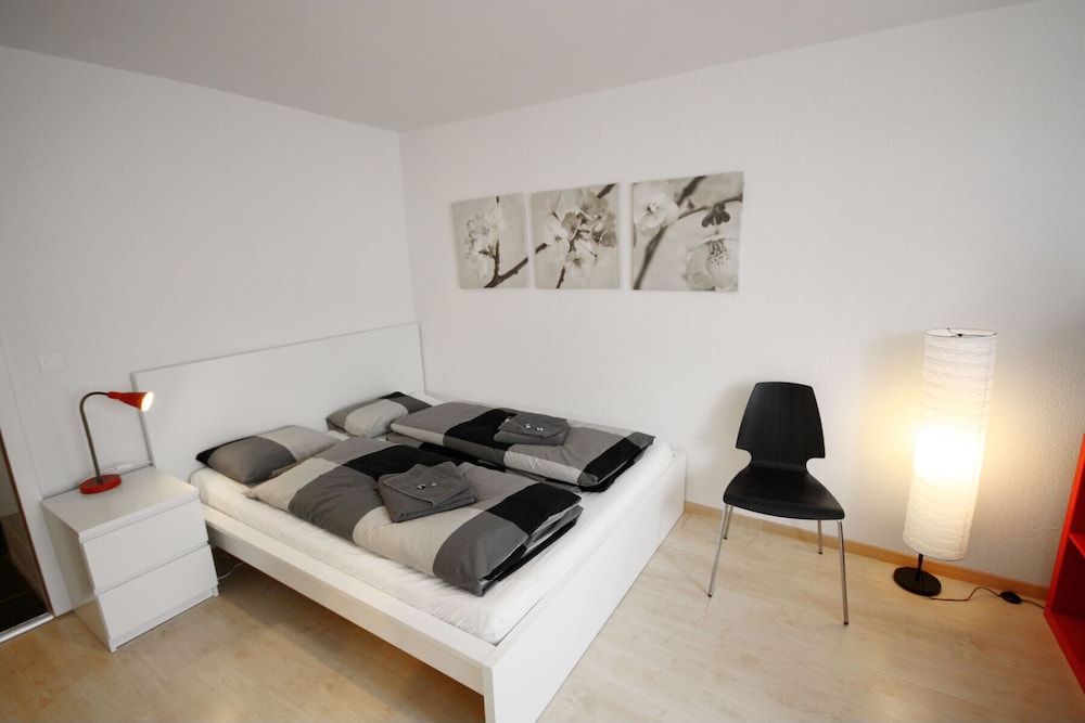 hitrental letzigrund apartments