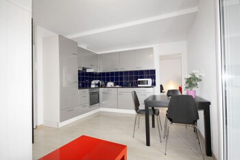 hitrental letzigrund apartments