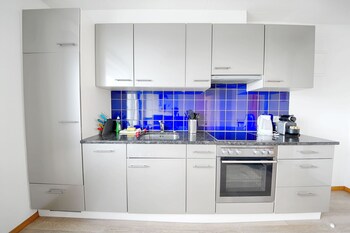 hitrental letzigrund apartments