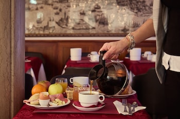 albergo commercio e pellegrino
