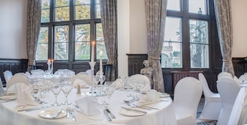 de vere tortworth court
