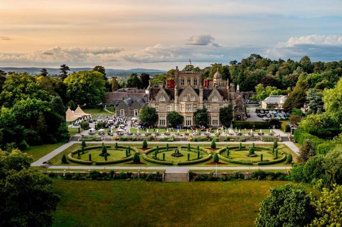 de vere tortworth court