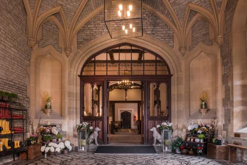 de vere tortworth court