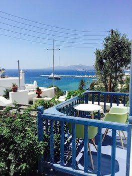 rania apartments sea view