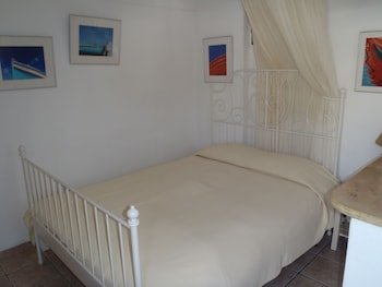rania apartments sea view