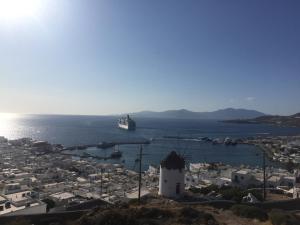 rania apartments sea view