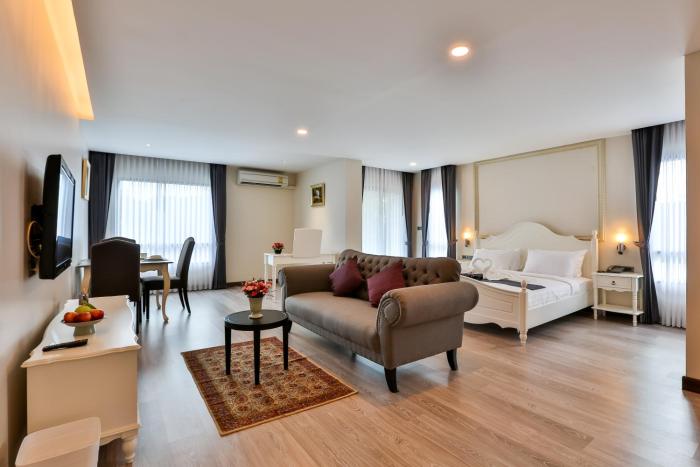 rung aroon hotel by le siri