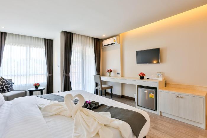 rung aroon hotel by le siri