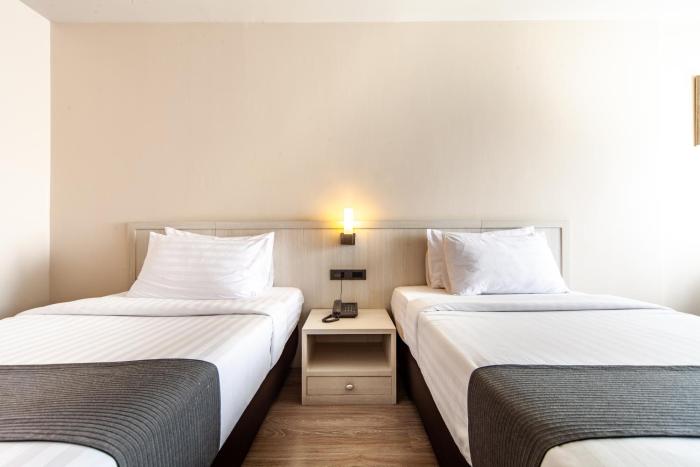 rung aroon hotel by le siri