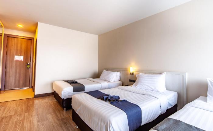 rung aroon hotel by le siri