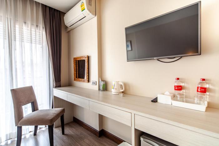 rung aroon hotel by le siri